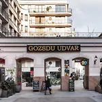 Free Parking! Soho Budapest 304, 4 Ppl, Ac, Fast Wifi, Smart Tv
