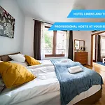 Free Parking! Soho Budapest 304, 4 Ppl, Ac, Fast Wifi, Smart Tv